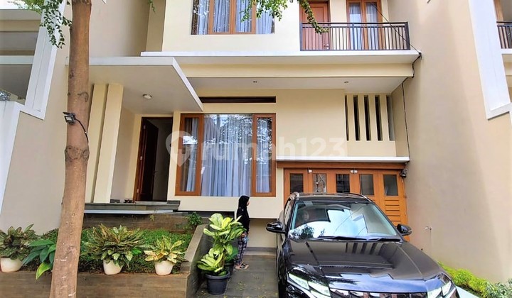 Rumah Dalam Townhouse di Ciputat Timur Tangerang Selatan Rumah Dalam Townhouse di Ciputat Timur Tangerang Selatan