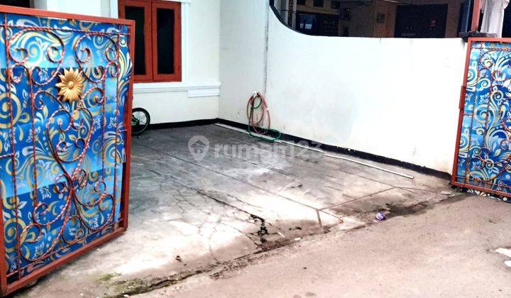 Rumah Dijual Dalam Komplek SHM Di Cilodong Depok Jawa Barat 2