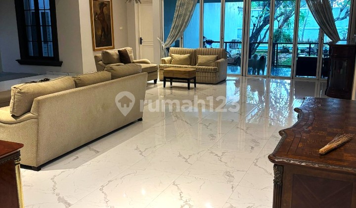 Rumah Bagus Siap Huni + Pool Dijual Di Cipete Jakarta Slatan