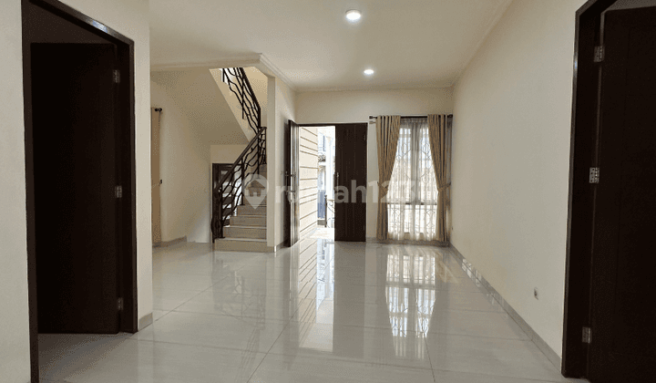 Rumah Disewa 4 Bedroom Dalam Townhouse Di Cipete Jakarta Selatan 2