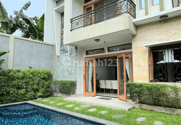 2-Storey Villa House, in Prime Area Canggu Bali. Pool. SHM +IMB 1