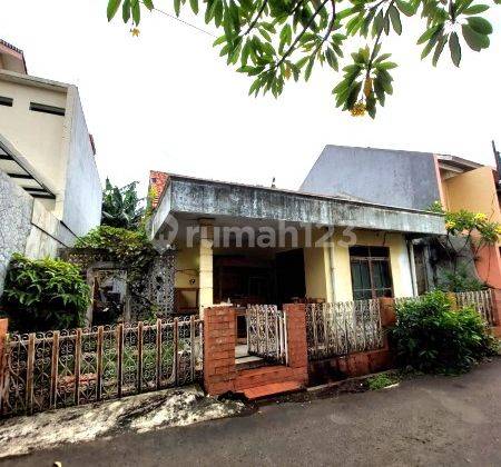 Rumah Tua Hitung Tanah Dalam Kompleks Di Cipete Jakarta Selatan 1