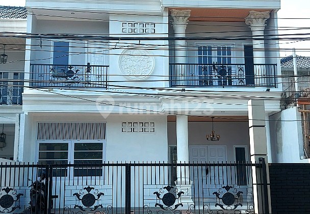 Brand New House + Pool For Sale In Megapolitan Cinere Brand New House + Pool For Sale In Megapolitan Cinere