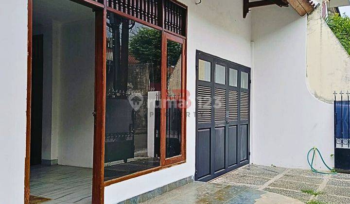 Rumah Dijual Dalam Komplek Di Ampera Kemang Jakarta Selatan 2