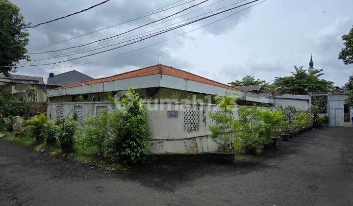 Rumah Hitung Tanah Dibawah NJOP Area Elite Radio Dalam Jak-Sel