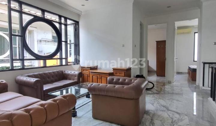 Rumah Disewakan di Cipete Selatan 3Br Furnished Dalam Townhouse 2