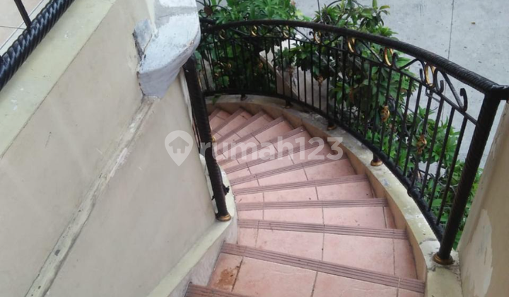 Kos House with 20 Million Income for Sale in Kelapa Gading Timur, North Jakarta 2