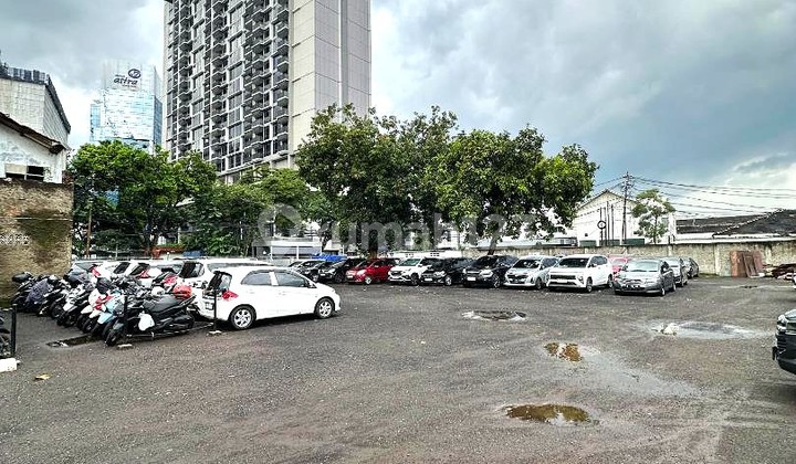 Land for Sale Strategically Located Just Steps Away from TB Simatupang in Lebak Bulus Land for Sale Strategically Located Just Steps Away from TB Simatupang in Lebak Bulus