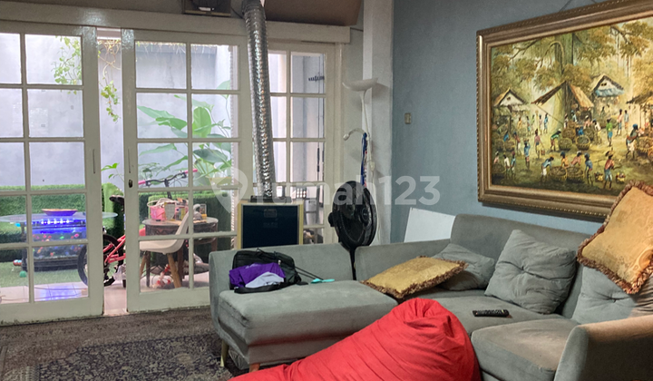 2-Story House in Lebak Bulus Complex, South Jakarta 2