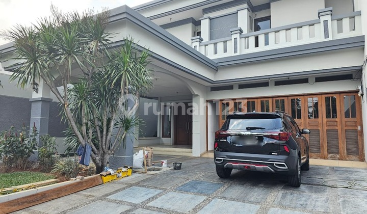 Rumah Baru Selesai Renovasi di Cipete - Lingkungan Hunian 1