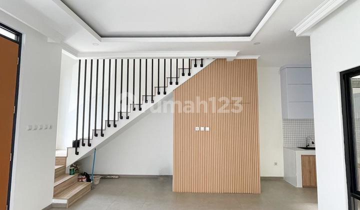Rumah Cantik Dalam Townhouse Jagakarsa Jakarta Selatan 2
