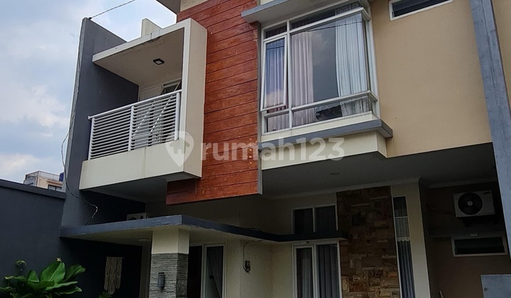 Beautiful Jagakarsa Townhouse, South Jakarta