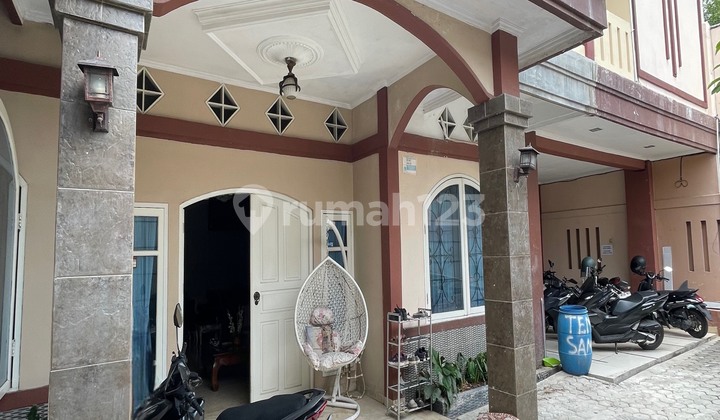 Main House and Affordable Boarding House Fully Occupied in Warung Silah, Jagakarsa, South Jakarta