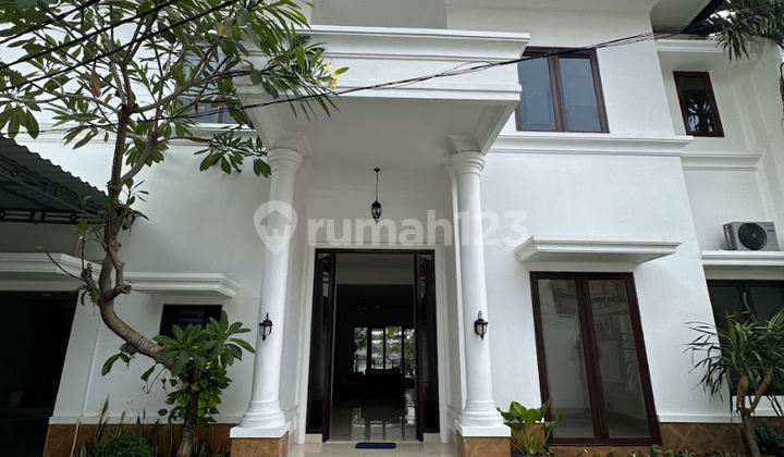 Rumah Mewah Area Kemang Dekat Kemang Raya Jakarta Selatan 1