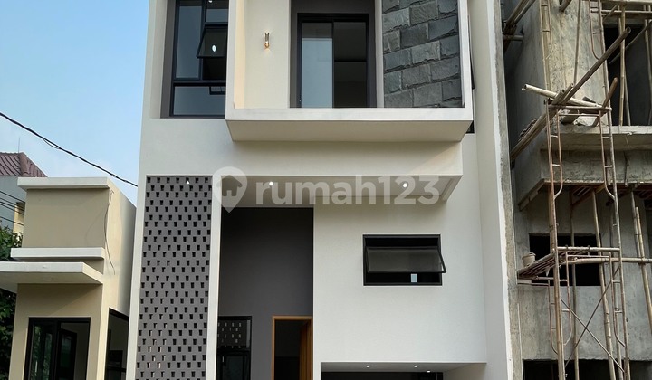 Rumah Brandnew Townhouse Warung Silah Jagakarsa