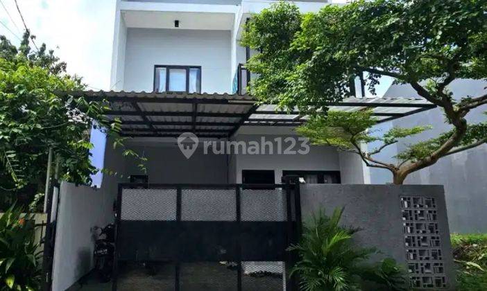 Rumah Cantik Dalam Townhouse Jagakarsa Jakarta Selatan 2