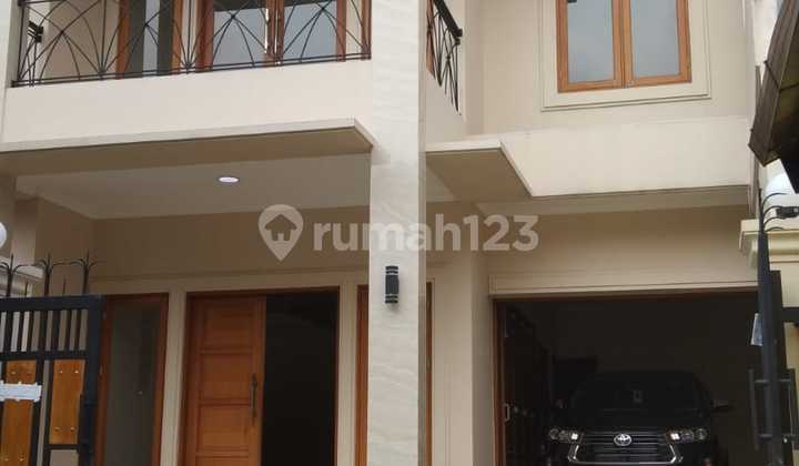 Rumah Brand New Dalam Komplek Kebayoran Dekat Pondok Indah 2