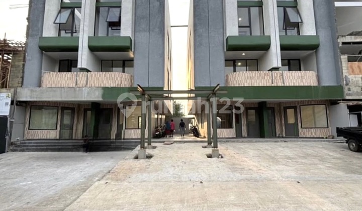 Cheap Brand Shop House Remaining 6 Kebagusan Raya South Jakarta 2