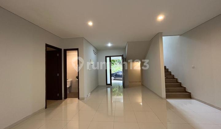 Rumah Cantik Dalam Perumahan Serenia Hills Lebak Bulus 2