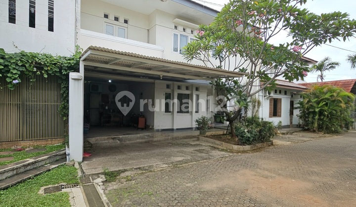 Rumah Cantik Dalam Townhouse Cipete Jakarta Selatan 2