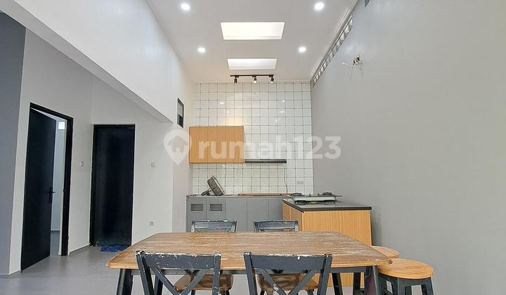 Rumah Brand New Townhouse Krukut Limo Nempel Tol 2