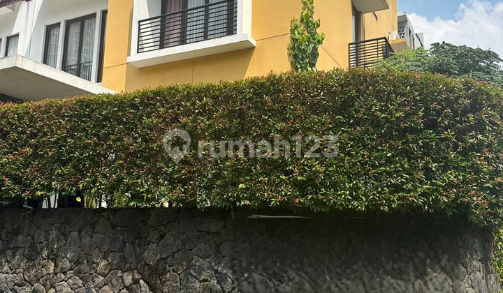 Beautiful Affordable House in Veteran Raya Bintaro Housing, South Jakarta