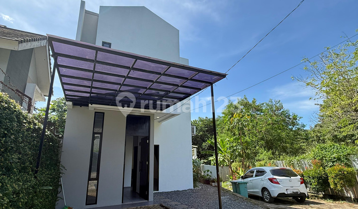 Rumah Brand New Townhouse Krukut Limo Nempel Tol 1