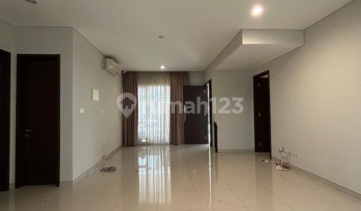 Rumah Cantik Dalam Perumahan Serenia Hills Lebak Bulus 2