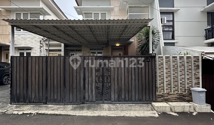 Rumah Cantik Jalan Benda Komp Dpr Jagakarsa Jakarta Selatan Rumah Cantik Jalan Benda Komp Dpr Jagakarsa Jakarta Selatan