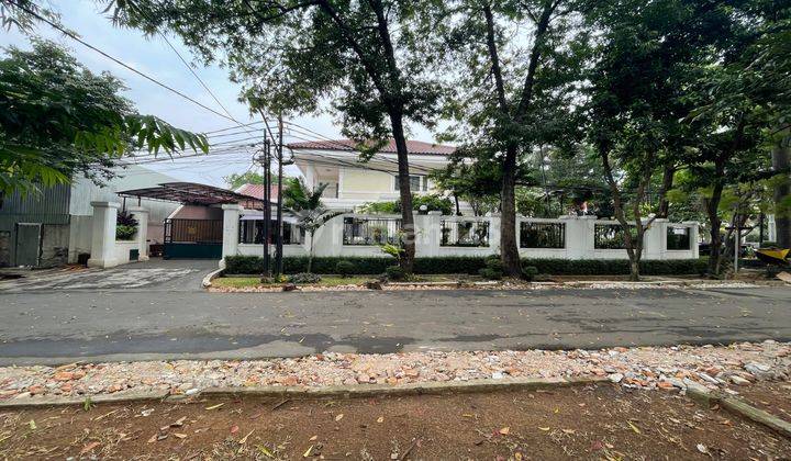 Rumah Mewah Zona Komersil Kebayoran Baru Jakarta Selatan 2