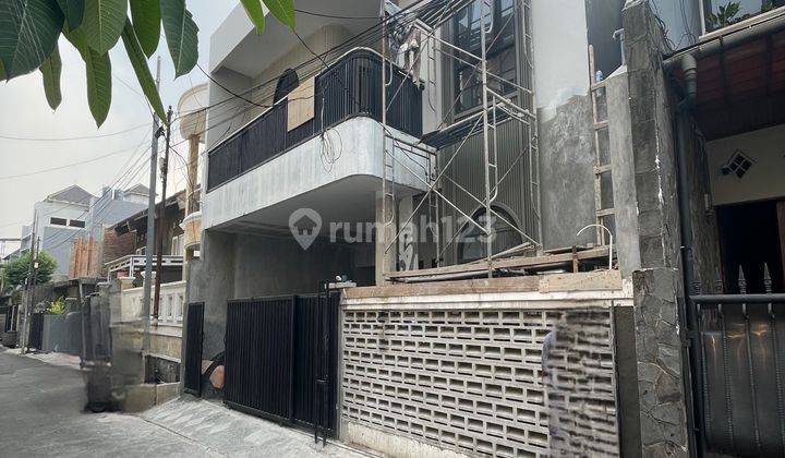 Rumah Brandnew Akses Jalan Lebar Di Ampera Jakarta Selatan 2