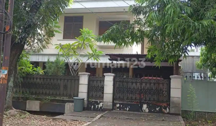 Affordable Ready-to-Occupy House in Jagakarsa Complex, South Jakarta