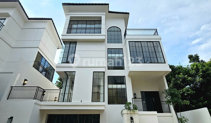 Rumah Brand New Townhouse Cilandak Dekat Ragunan Jakarta Selatan