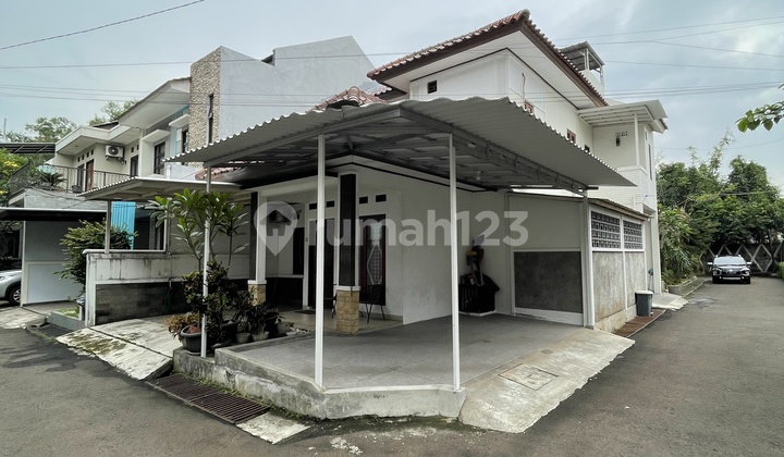Rumah Cantik Dalam Townhouse Condet Jakarta Timur 2
