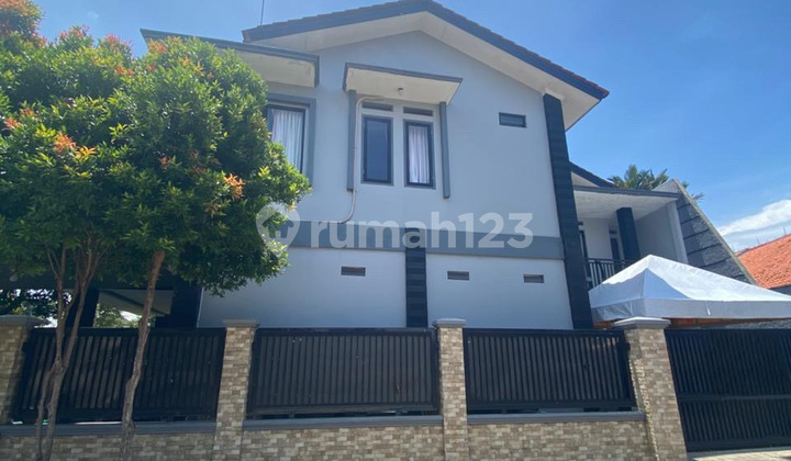 Rumah Cantik Dalam Komplek Arco Depok 2