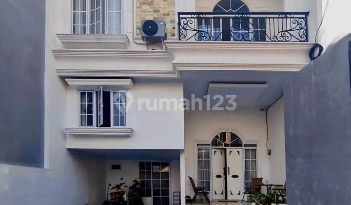 Rumah Cantik Dalam Townhouse Jalan Durian Jagakarsa Jakarta Selatan Rumah Cantik Dalam Townhouse Jalan Durian Jagakarsa Jakarta Selatan