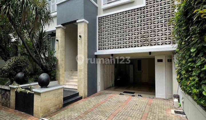 Rumah Cantik Mewah Townhouse Kemang Jakarta Selatan 1