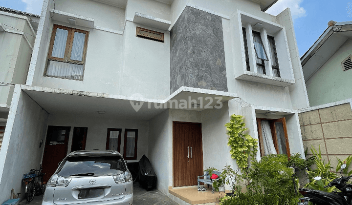 Rumah 2 Lantai Dalam Townhouse di Cilandak Jakarta Selatan 1