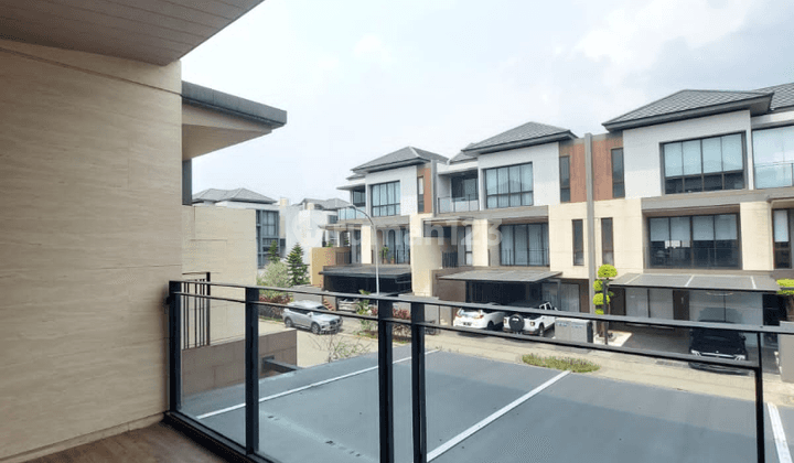 Rumah Mewah di Cluster Keia The Zora Bsd City 2