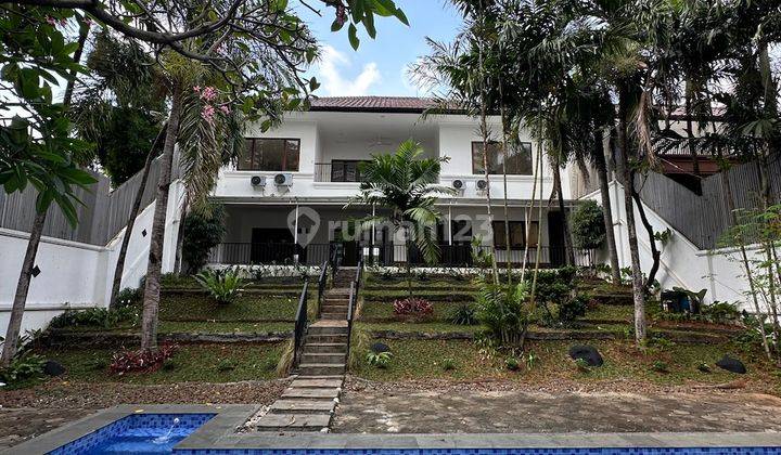 Rumah Mewah Full Renovasi Pool Area Kemang Raya Jakarta Selatan 1