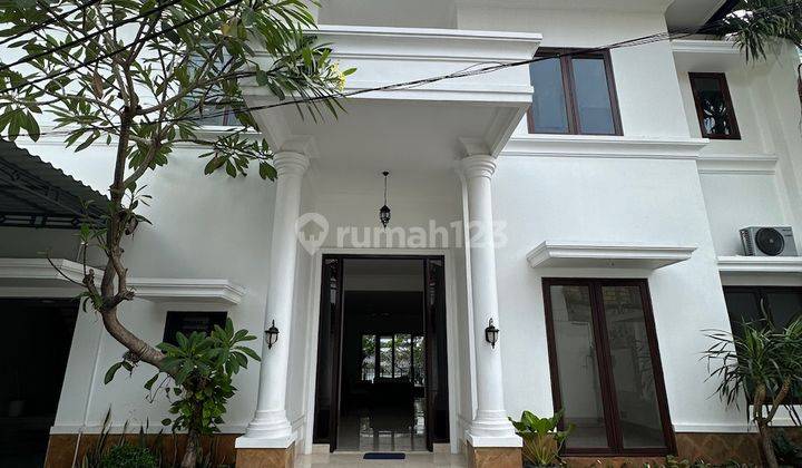 Rumah Mewah Full Renovasi Pool Area Kemang Raya Jakarta Selatan 2