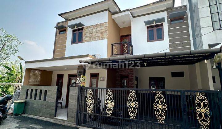 Rumah Cantik Full Furnish Dalam Komplek Kelapa Dua Wetan Ciracas 1