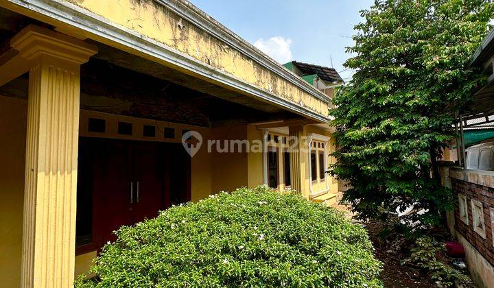 Rumah Lama 1 Lantai Harga Menarik di Kelapa Dua Wetan Ciracas 2