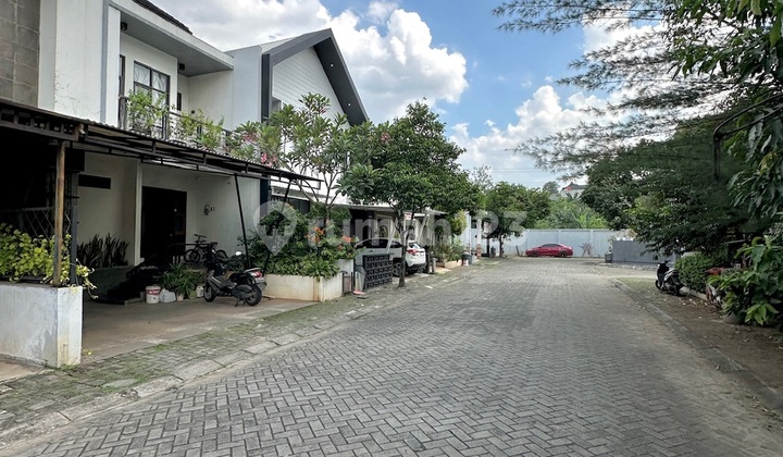 Rumah 2 Lantai Dalam Perumahan Besar Akses Lebar, Jarang Ada