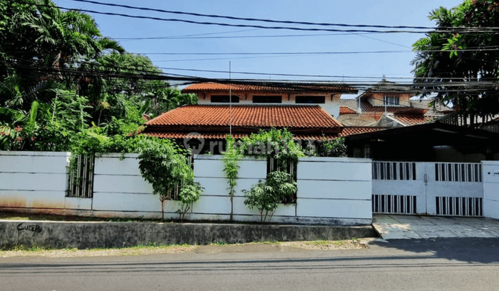 Rumah 2 Lantai Akses Lebar di Cipete Selatan Jakarta Selatan 1