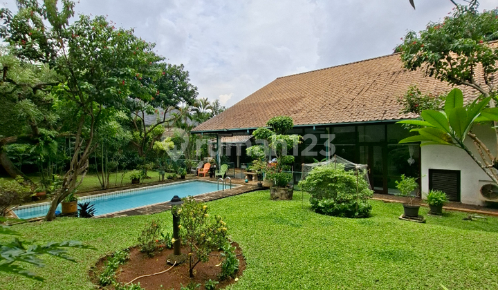 Rumah Nyaman di Area Prime Cipete Dekat dengan MRT Halaman Luas 2