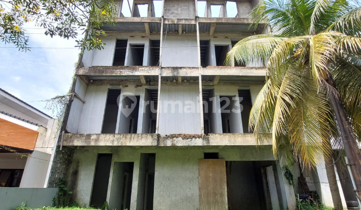 Rumah 4Lt Setengah Jadi Hitung Tanah Dalam Komplekbsd Griya Loka