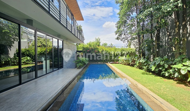 Rumah 2 Lantai Siap Huni di Ampera Jakarta 2