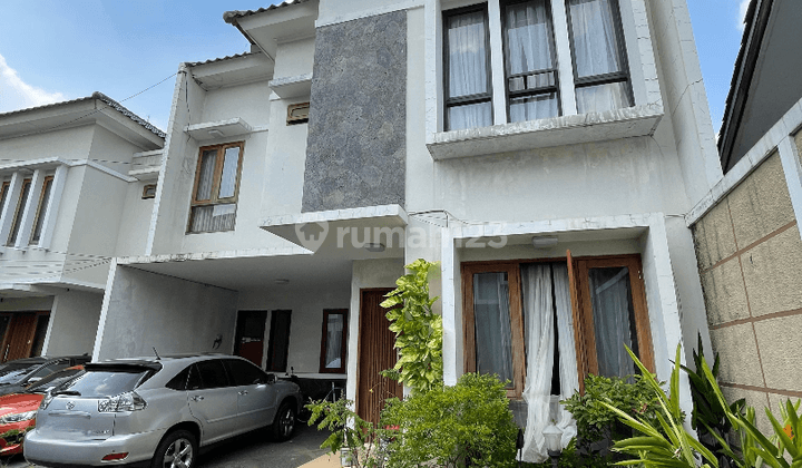 Rumah 2 Lantai Dalam Townhouse di Cilandak Jakarta Selatan 2