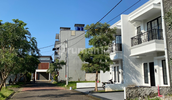 Rumah Brandnew Townhouse di Dukuh Kramat Jati Jakarta timu 2